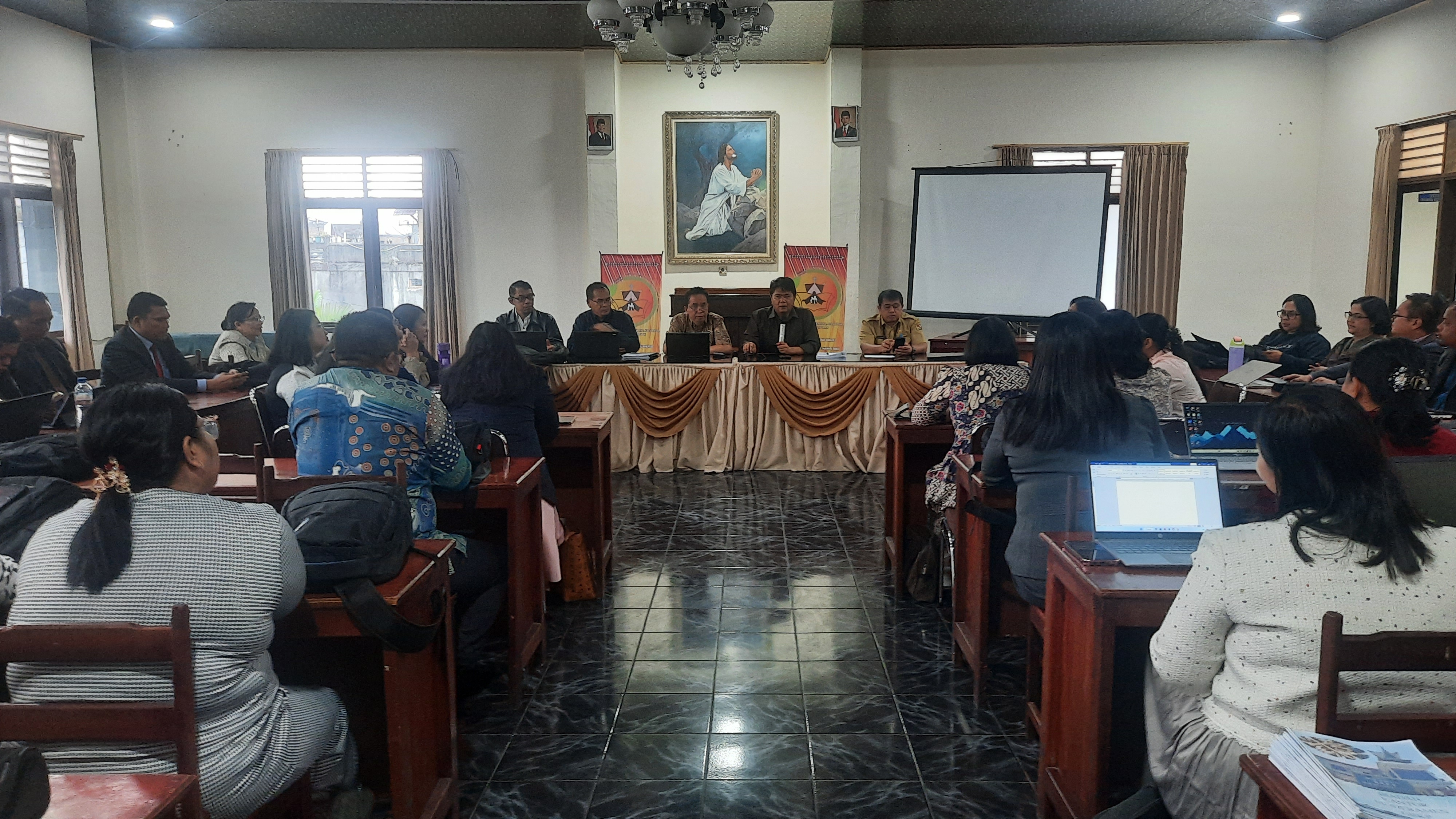 Seleksi Mahasiswa Magister Manajemen UKRIDA, GBKP Dorong Pengembangan SDM yang Relevan dengan Tantangan Zaman